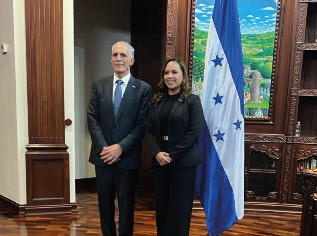 ¿Cuál es el cargo de Beatriz Valle en el Gobierno de Nasry Asfura?