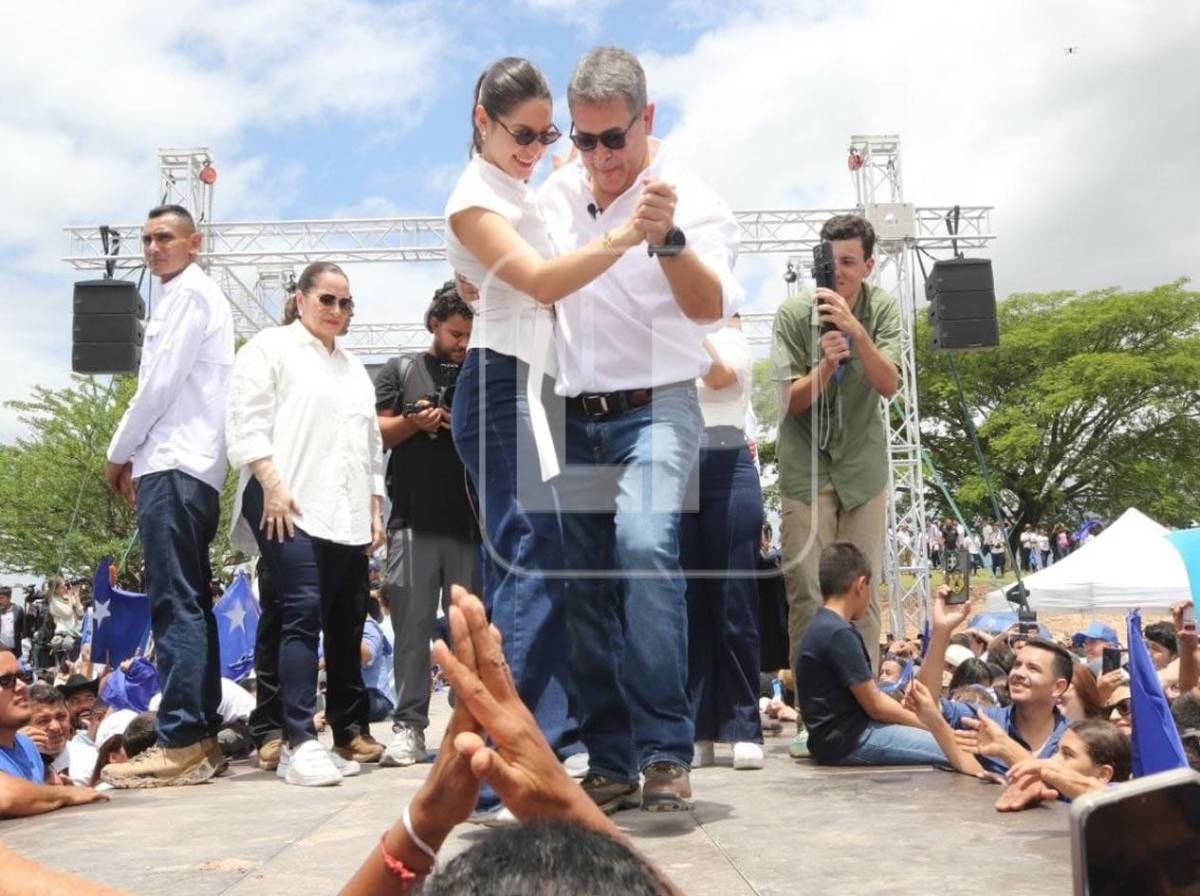 Las curiosas e históricas imágenes del recibimiento de Juan Orlando Hernández  en Honduras