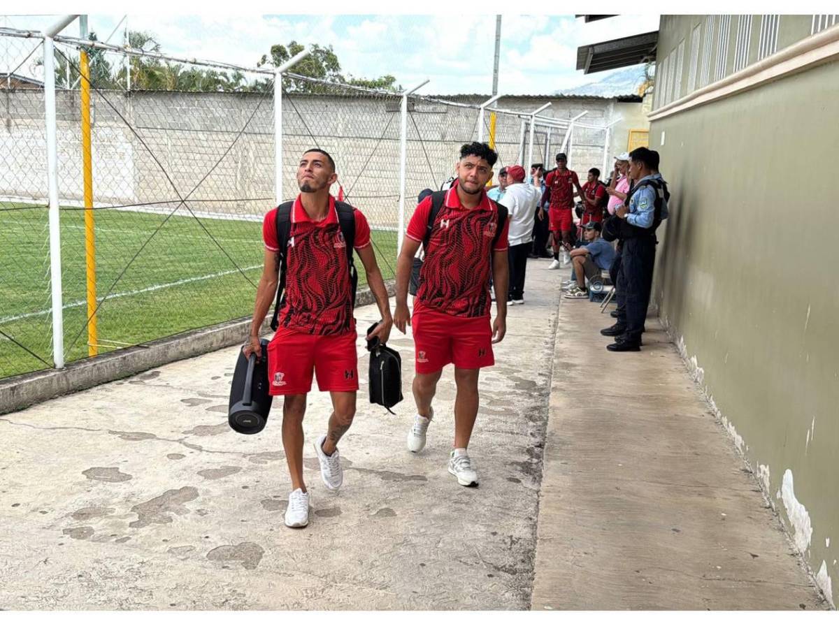 Color y emoción en Cantarranas por la final de ida del Ascenso