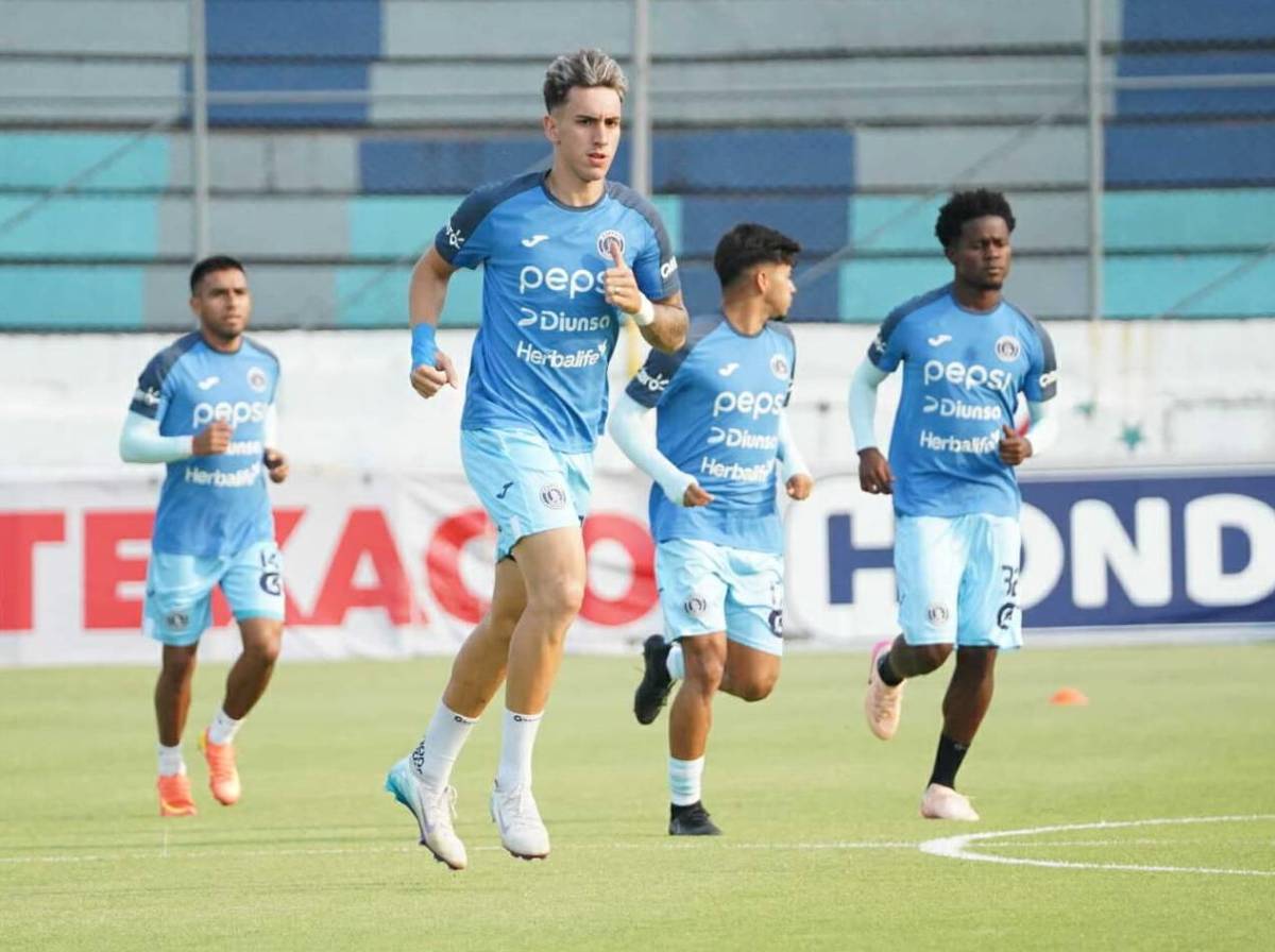 Bajas, futuro de Diego Vázquez y fichaje argentino que prepara Motagua
