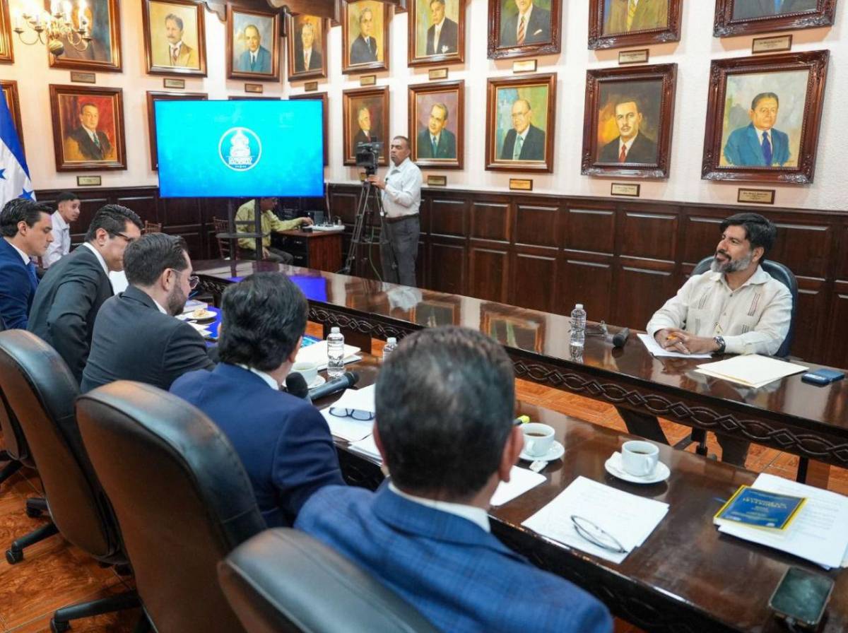 Nasralla le contesta a Johel Zelaya tras cuestionamientos por juicio político