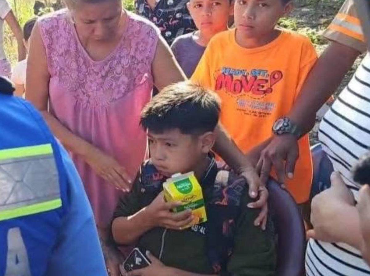 Desgarrador relato de Kenneth: perdió a su madre y hermanito el día de su cumpleaños