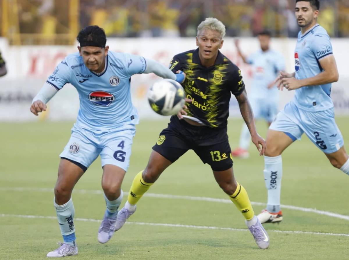 Bajas, futuro de Diego Vázquez y fichaje argentino que prepara Motagua