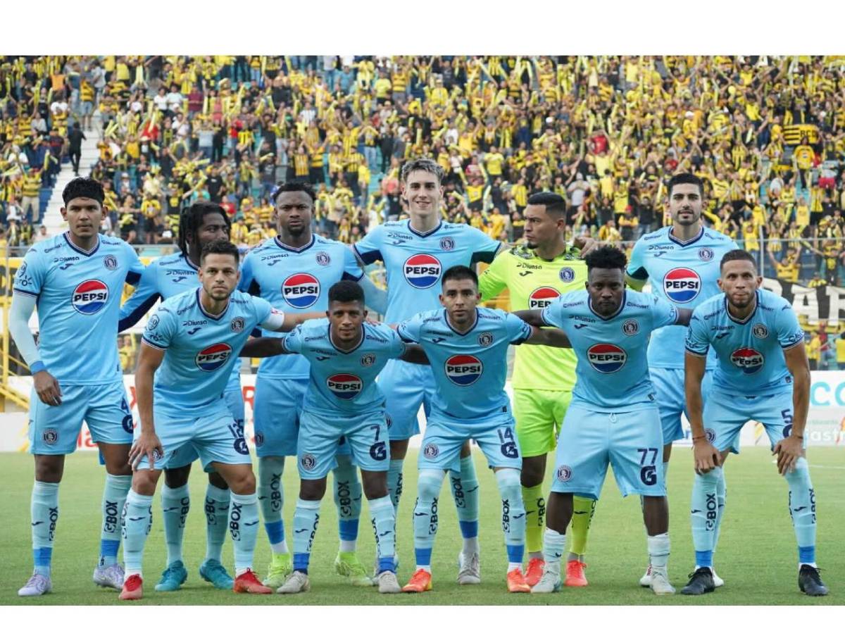 Bajas, futuro de Diego Vázquez y fichaje argentino que prepara Motagua