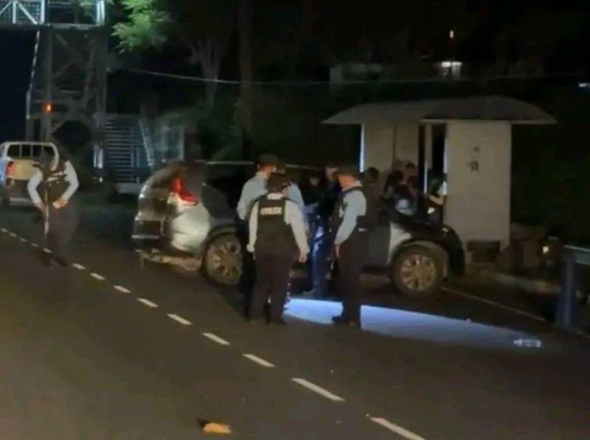 Víctimas del ataque armado en Potrerillos iban en una CRV sin placas