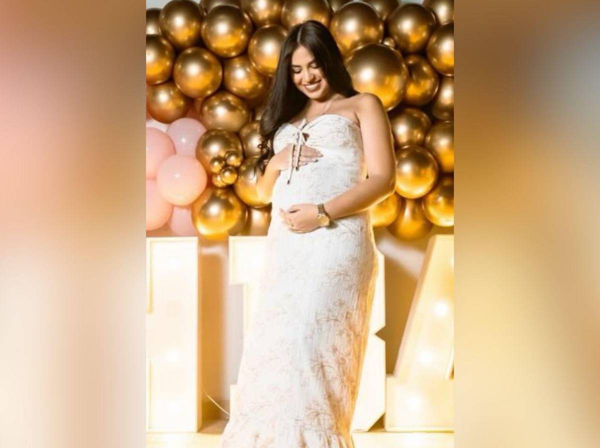 Psicóloga embarazada es atacada a disparos en el patio de su casa