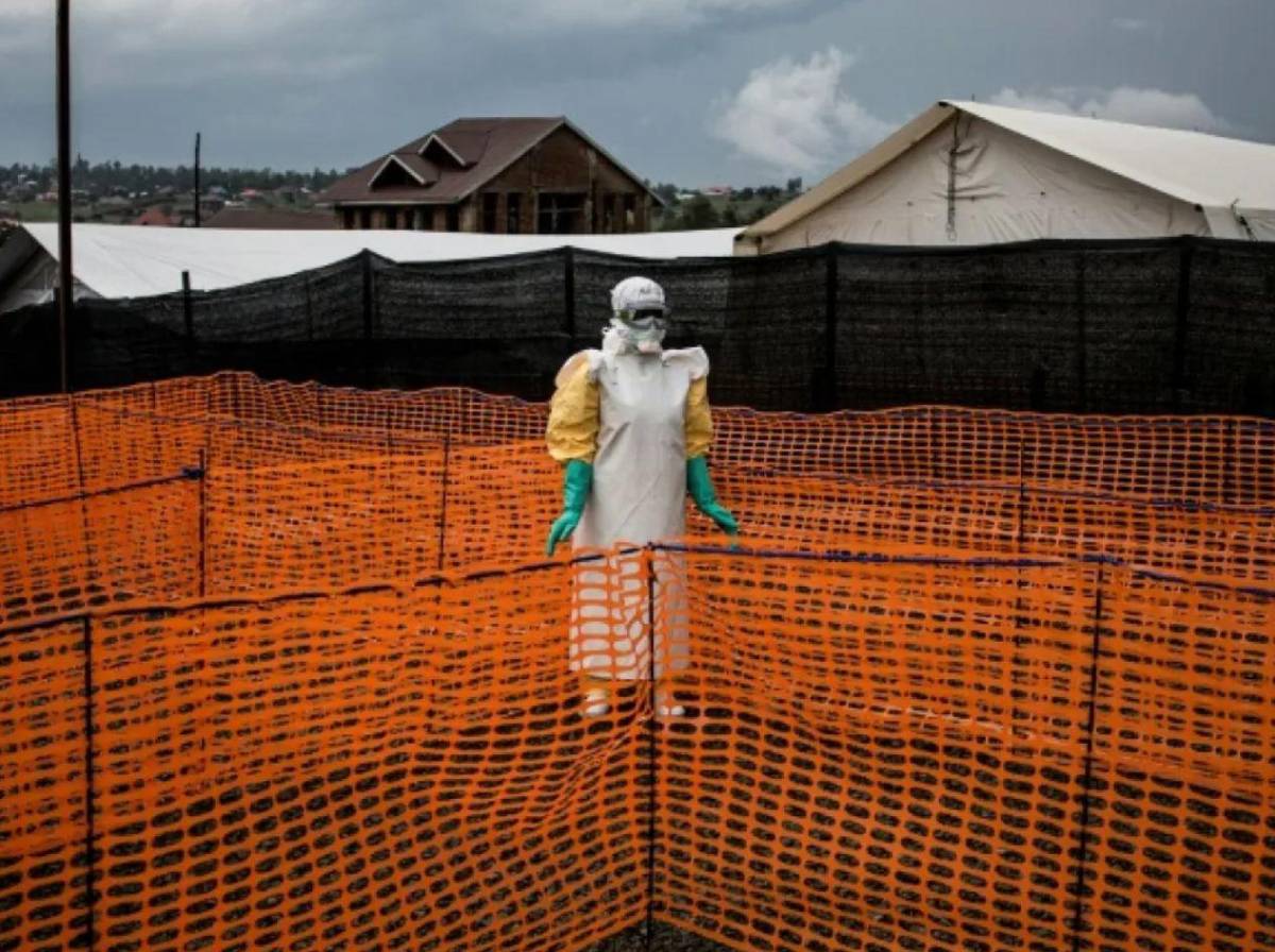 Van 88 muertos: brote letal de ébola obliga a la OMS a declarar emergencia internacional