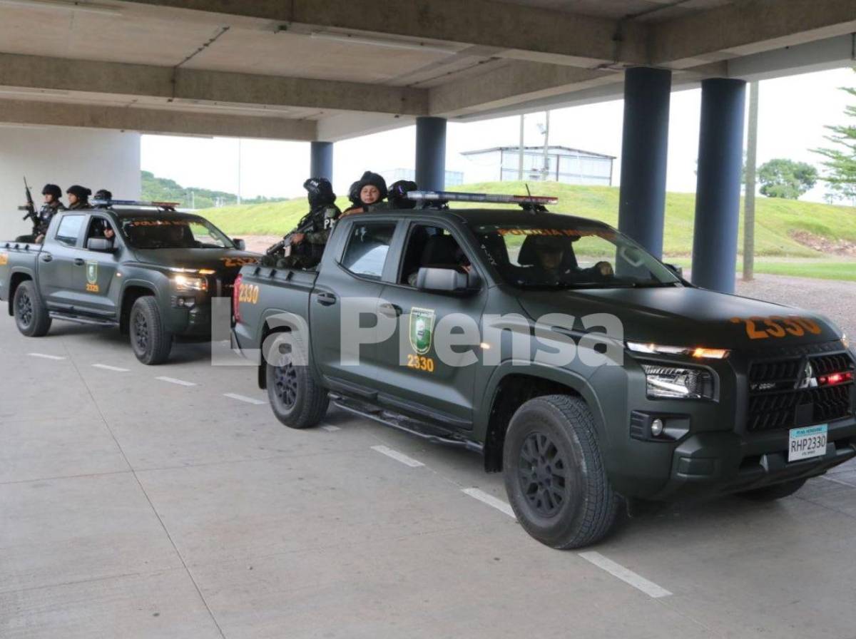 Ambiente en Palmerola previo a la llegada de Juan Orlando Hernández