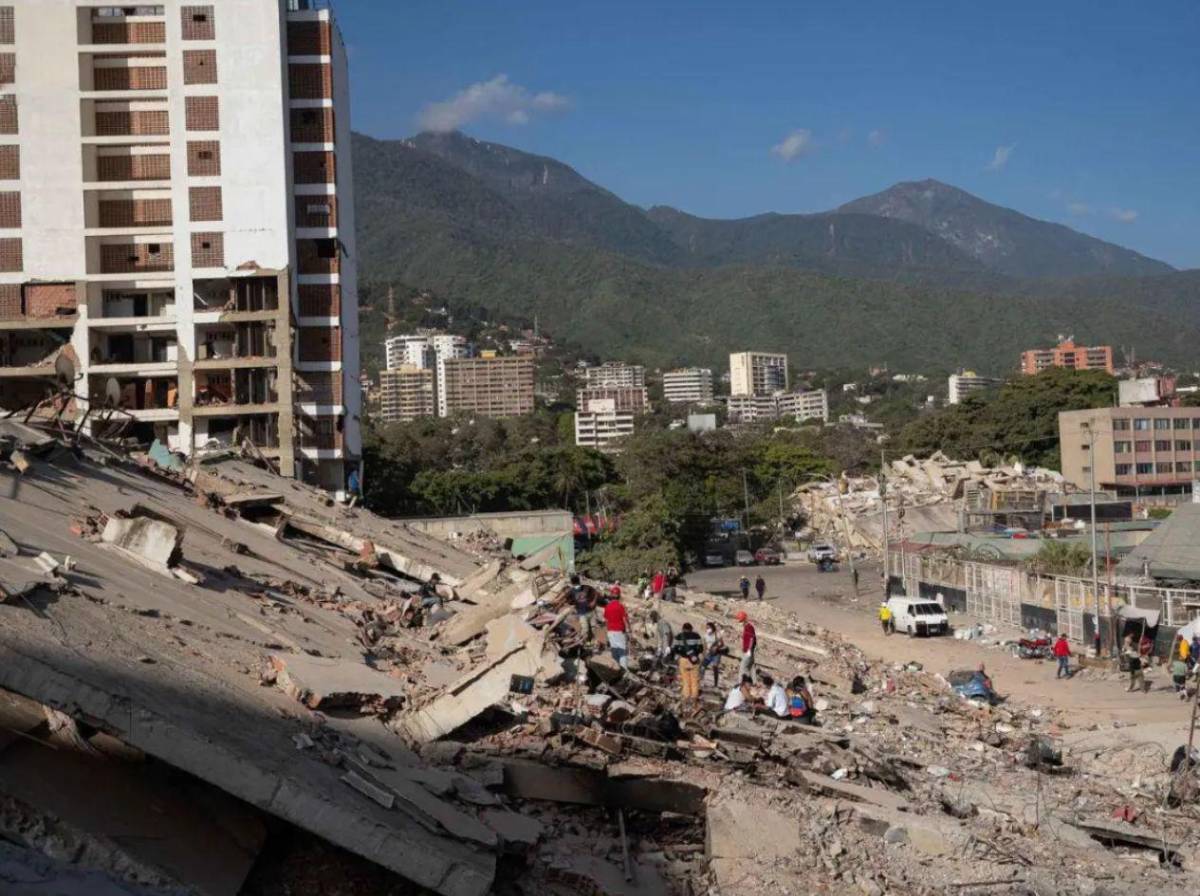 Hallan sin vida a la periodista Melissa De Sousa y sus padres en La Guaira