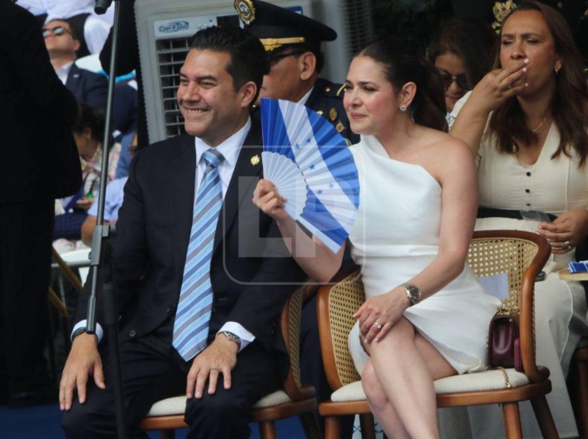 Políticos hondureños derrochan elegancia en la celebración de independencia