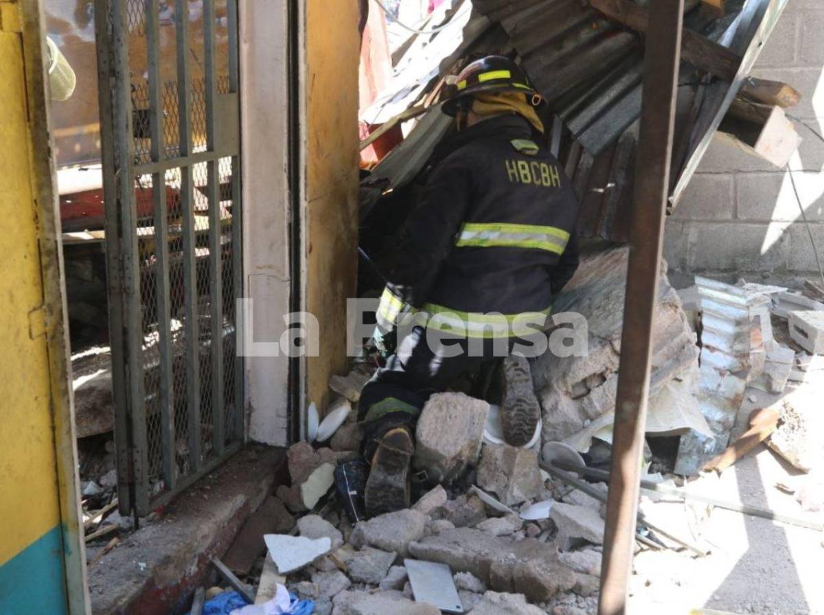 Conductor de volqueta quedó calcinado tras el brutal accidente en la colonia Villa Nueva
