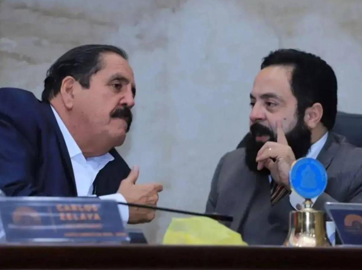 Carlos Zelaya sufre terrible enfermedad y recibe tratamiento en México