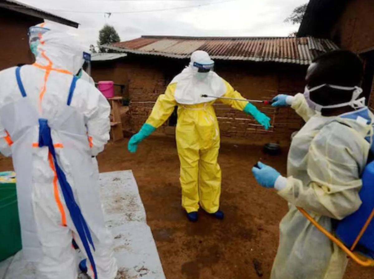 Van 88 muertos: brote letal de ébola obliga a la OMS a declarar emergencia internacional