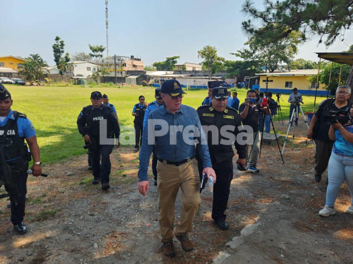 Ministro de Seguridad se pronuncia tras captura del exalcalde Adán Fúnez