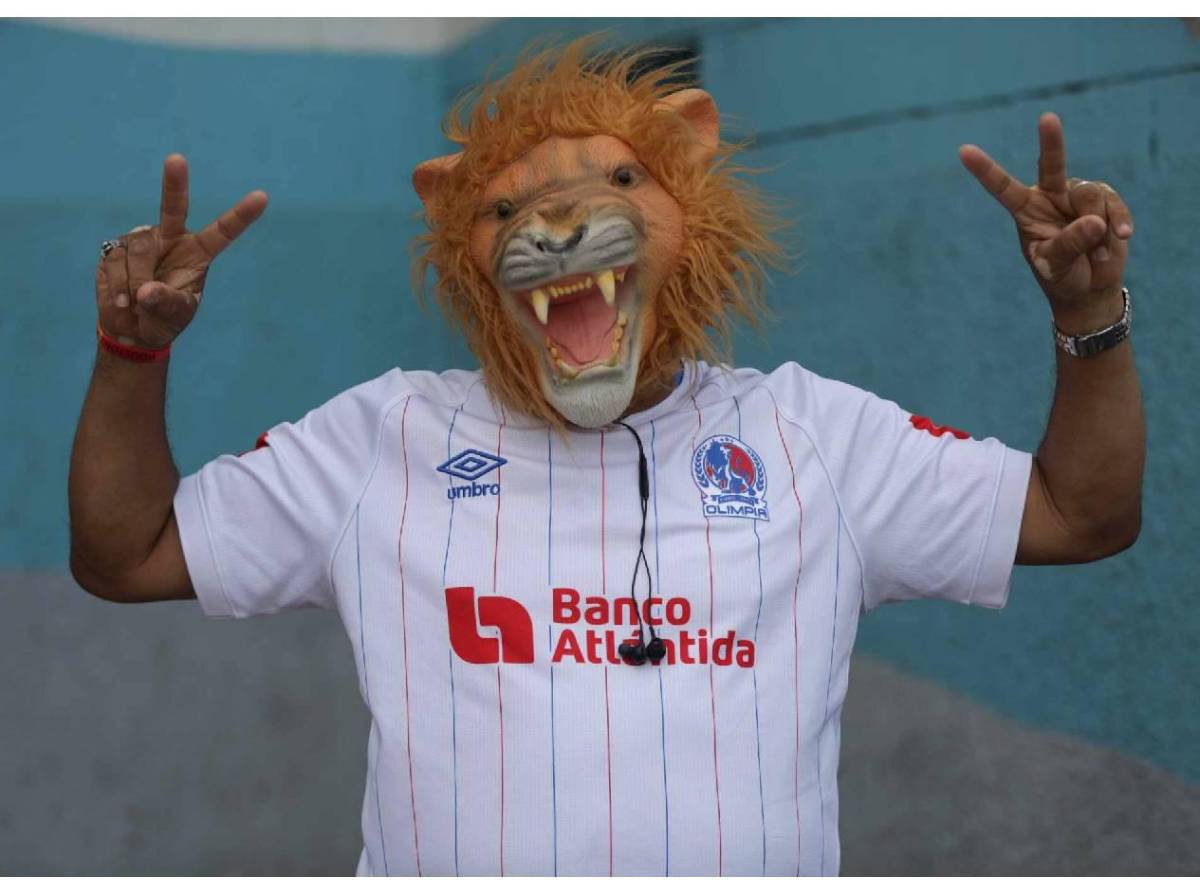 Olimpia vs Real España: chicas roban suspiros y ambiente de fiesta en el Nacional