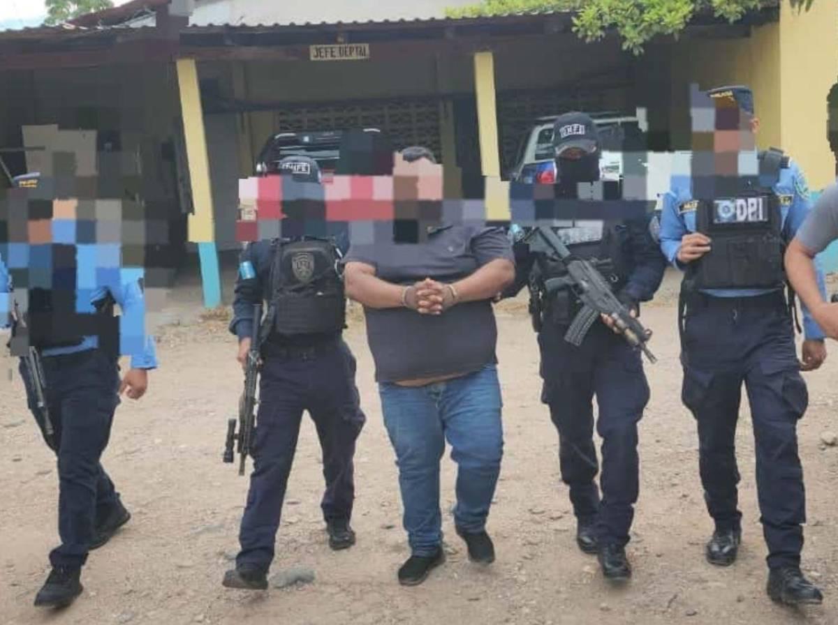 Este es el hombre acusado del asesinato de Anny Michell en cantina de Olancho