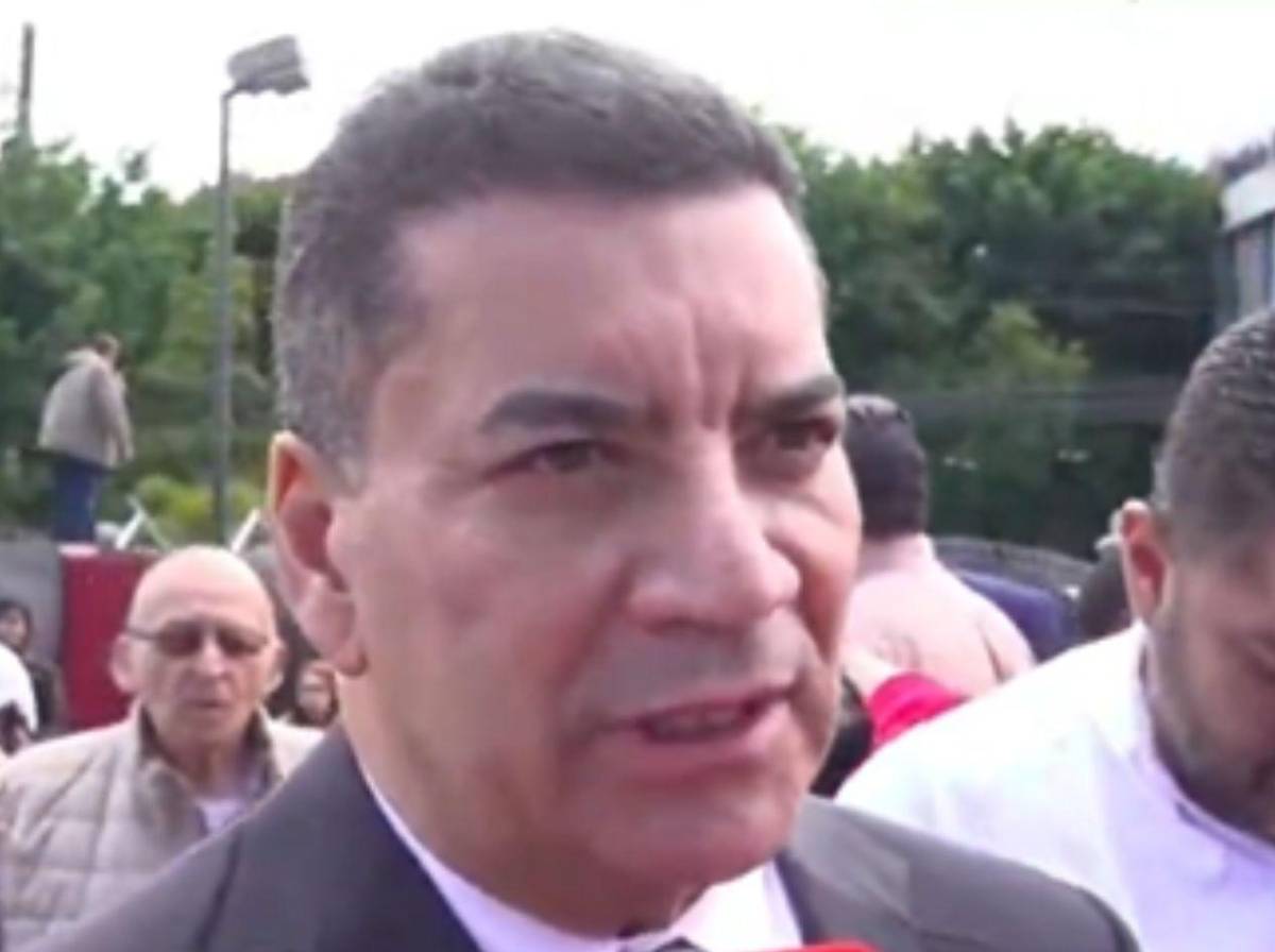 Elvin Santos reaparece en aniversario del PLH y envía mensaje a Nasry Asfura