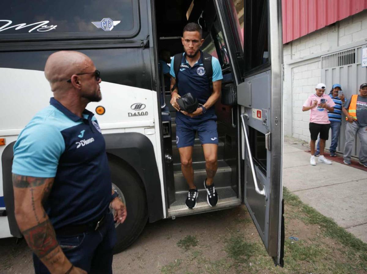 No viste en TV: La 'Roca' aparece en Motagua y Rodrigo Auzmendi se destapa