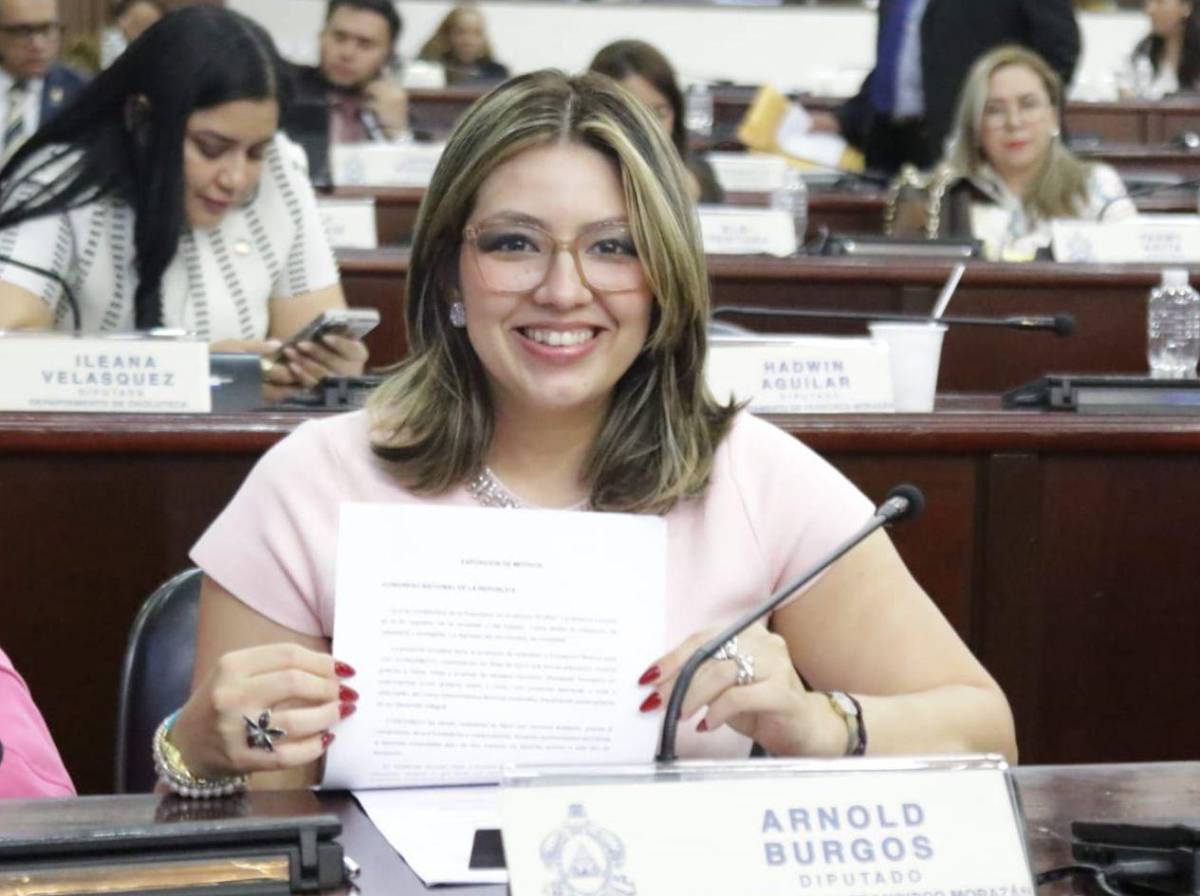 “Para mí es una más”: Saraí Espinal arremete contra María José Sosa