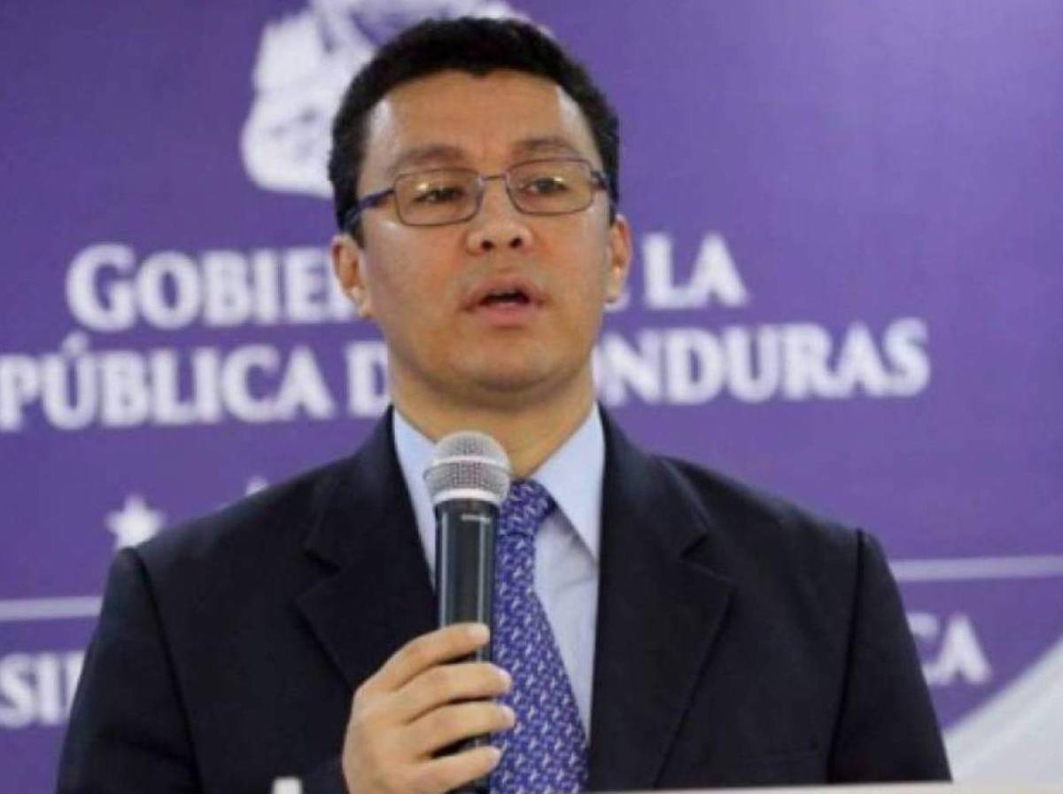 Ebal Díaz reaparece y deja mensaje: Hasta a JohMel Zelaya le dio vergüenza