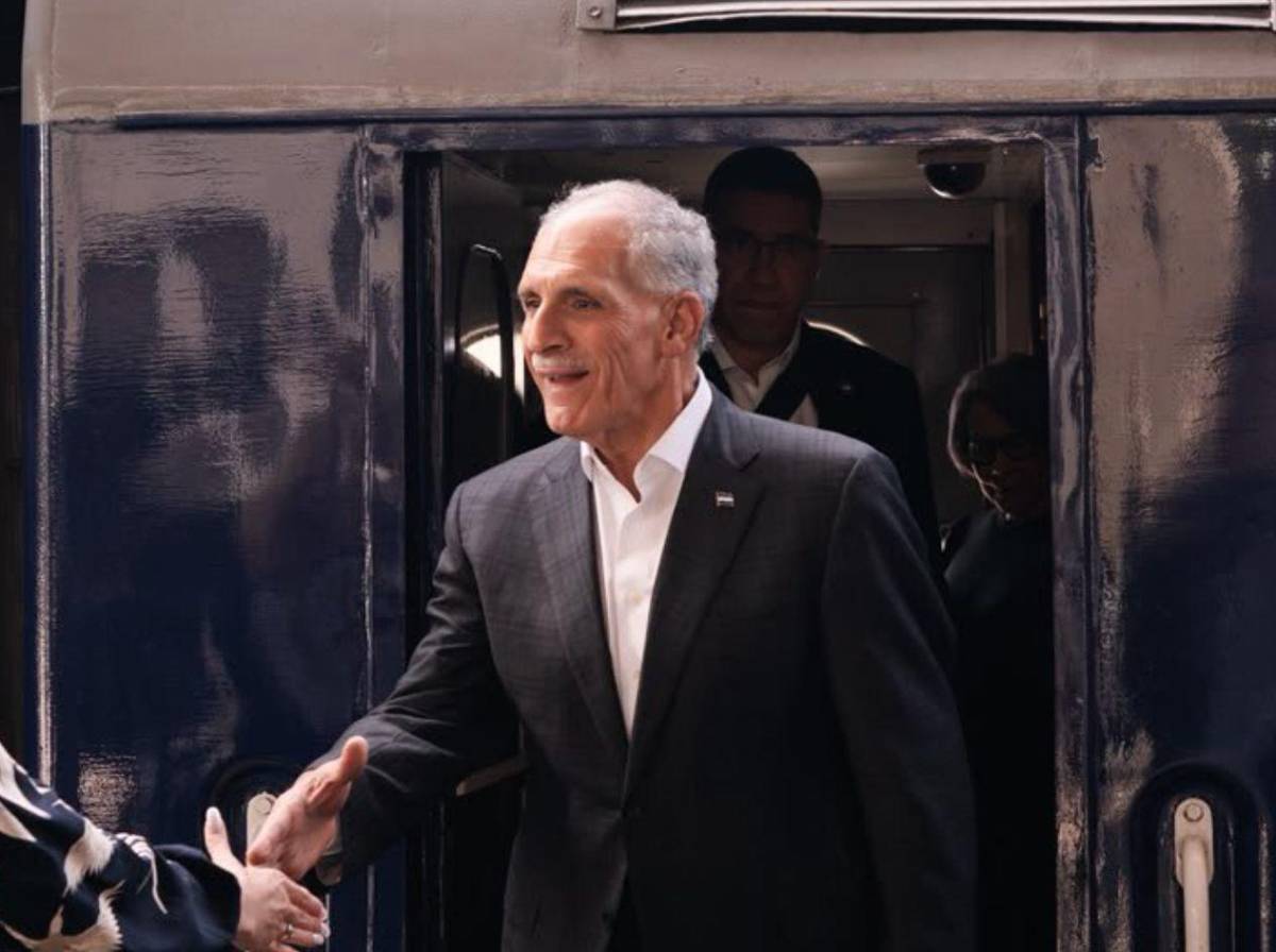 ¿De qué habló el presidente Asfura con Zelenski durante su visita a Ucrania?