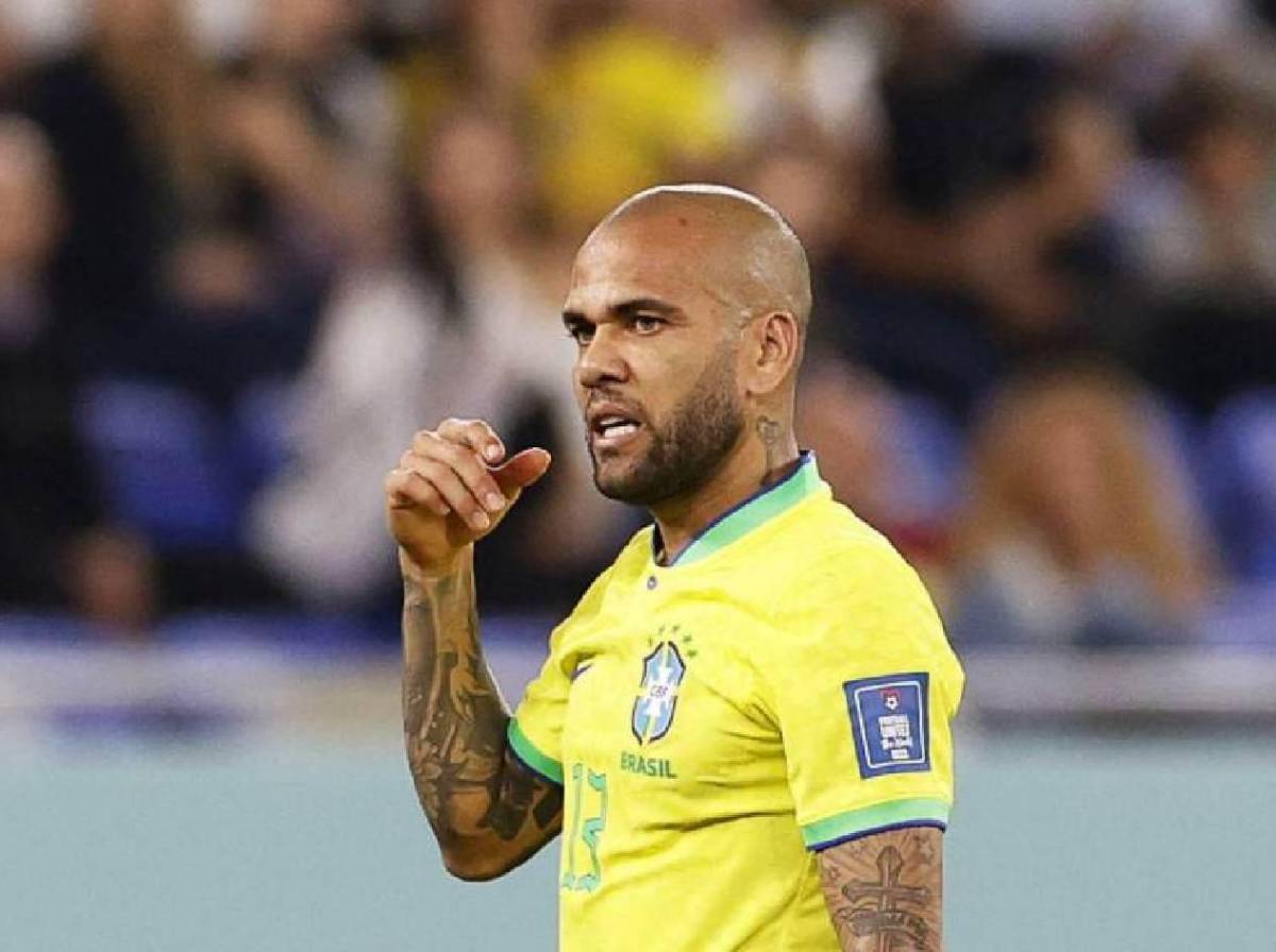 Increíble: Revelan cuánto dinero le corresponde a Alves por estar meses en prisión