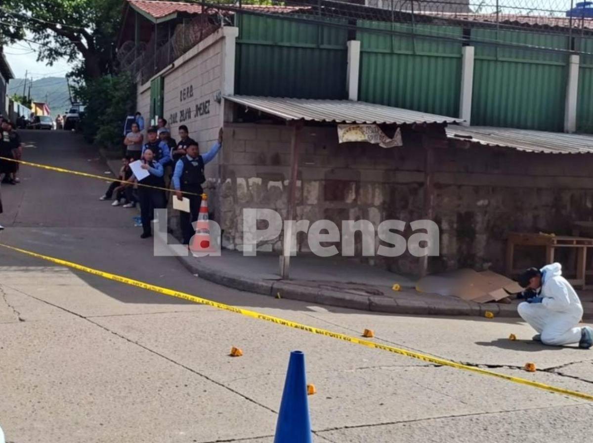 Al menos 20 casquillos de bala hallaron en la escena donde mataron a Mario Sánchez