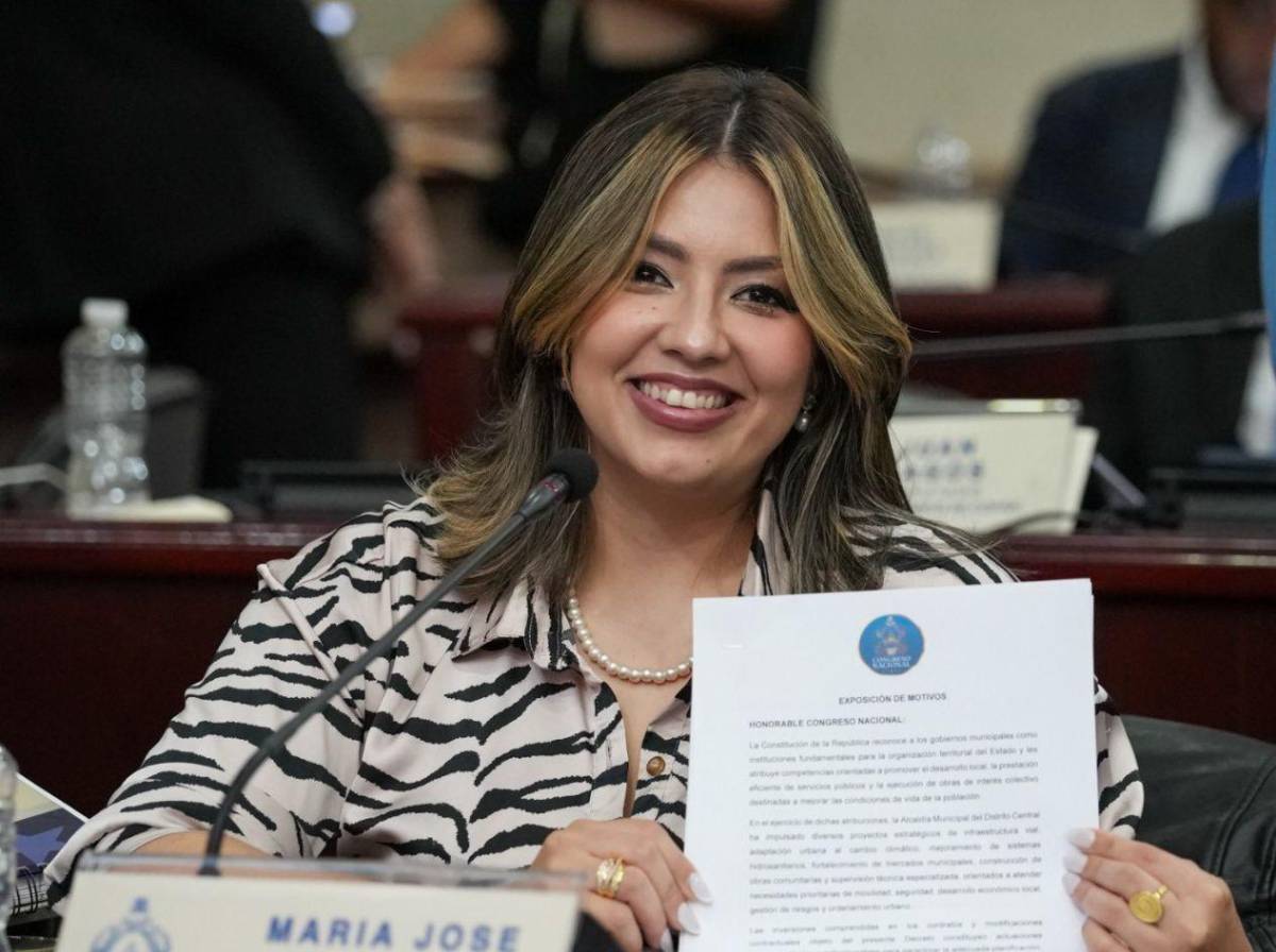 “Para mí es una más”: Saraí Espinal arremete contra María José Sosa