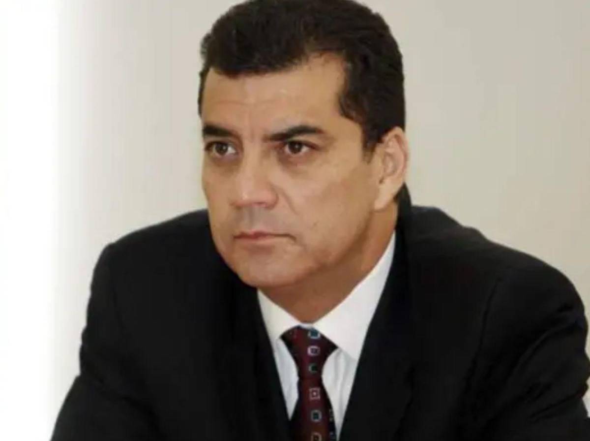 Elvin Santos reaparece en aniversario del PLH y envía mensaje a Nasry Asfura