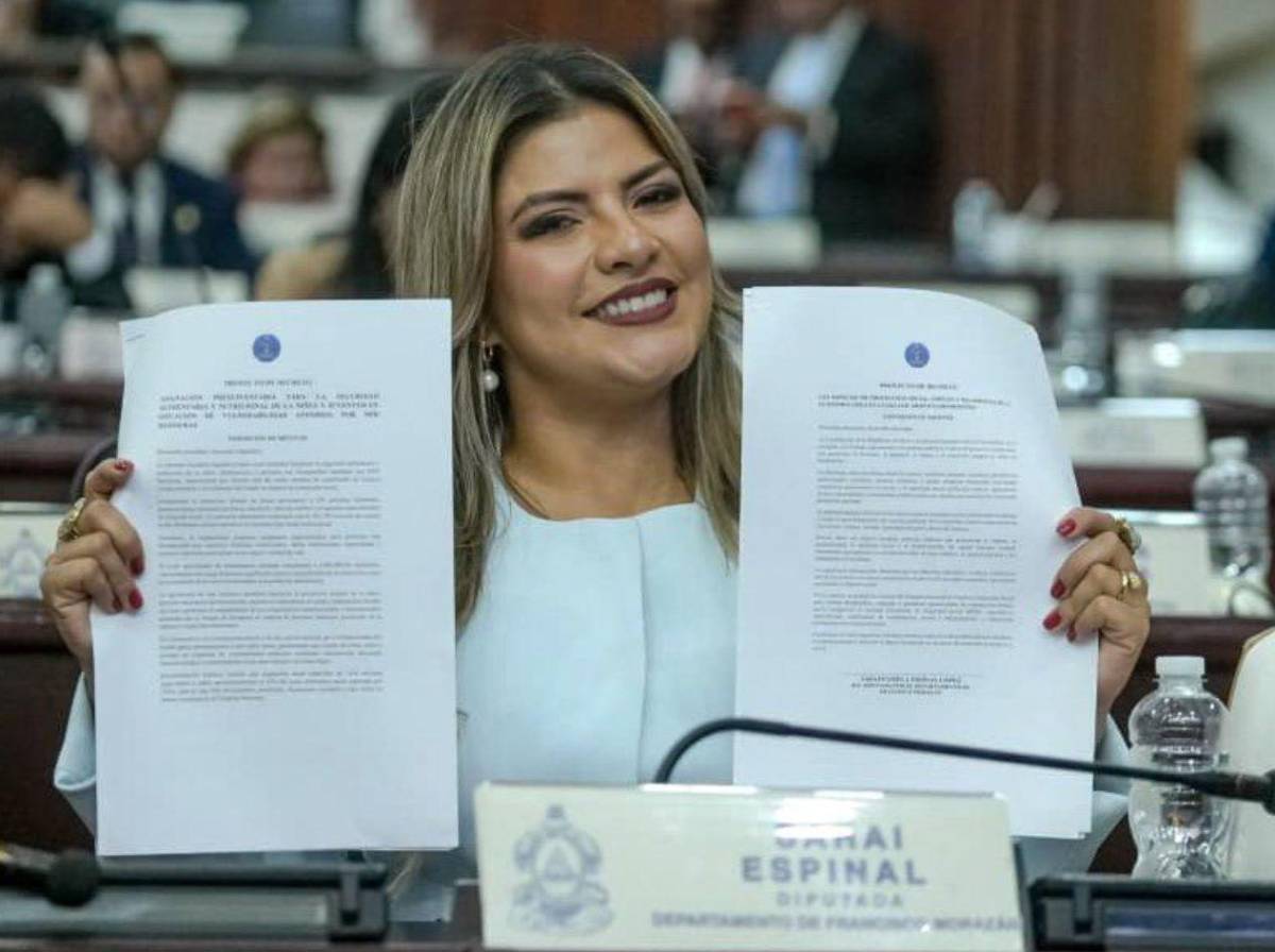 “Para mí es una más”: Saraí Espinal arremete contra María José Sosa