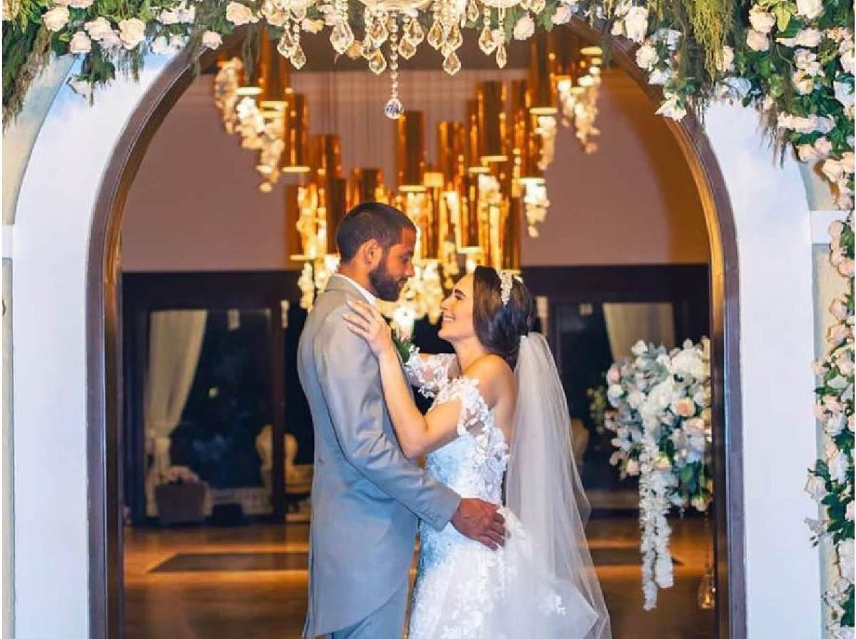 Edrick Menjívar le manda mensaje a Carolina Lanza y ella hace confesión