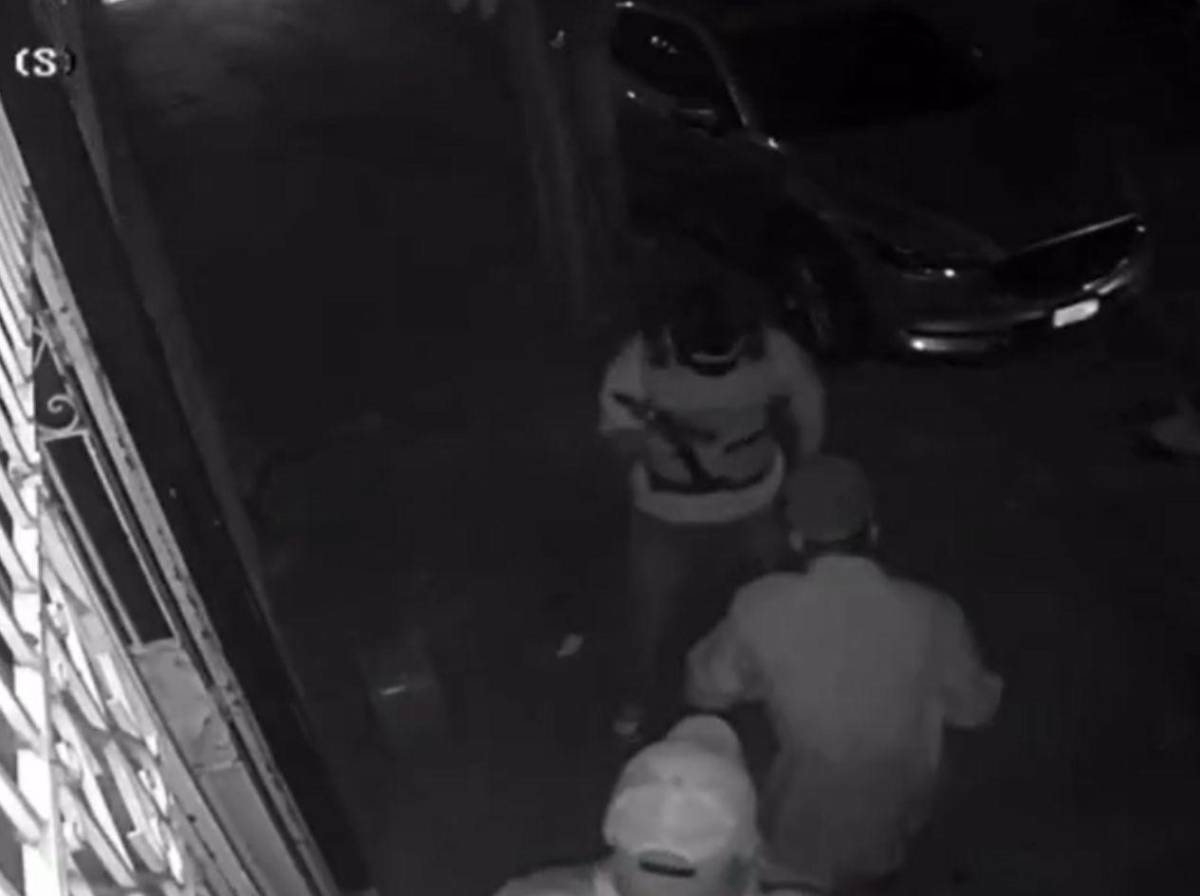 Así ultimaron a alias Calaca frente a un bar en el bulevar Morazán