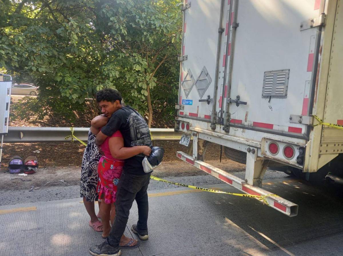 Desgarrador: madre de Jairo se quiebra en llanto al ver a su hijo fallecido