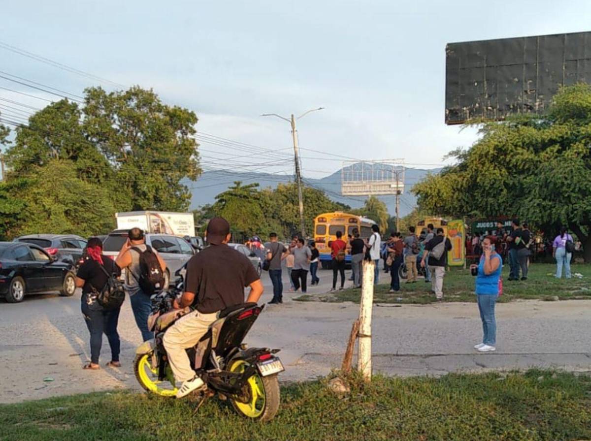 Transportistas protestan en la zona norte por los altos costos de los combustibles