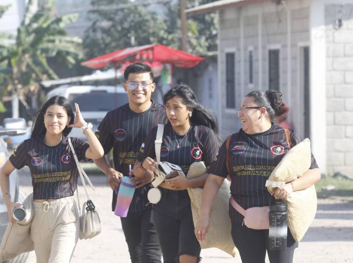 Final de Ascenso: 'look' de Raphinha, bellas chicas y ambientazo Siguatepeque