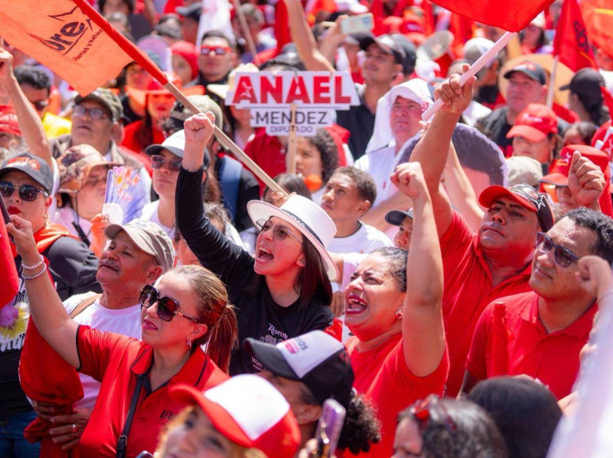 Rixi Moncada promete mejorar salarios de la clase trabajadora en su visita a La Ceiba