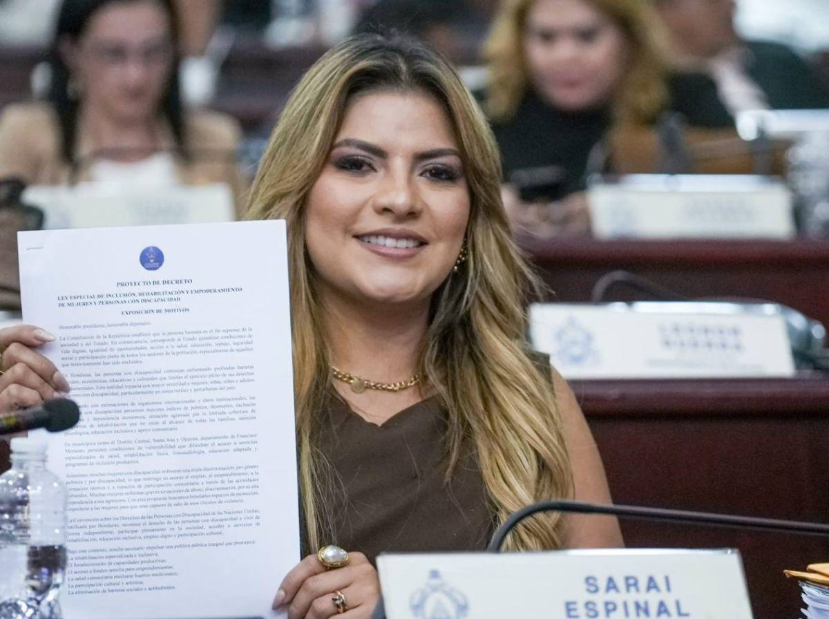 “Para mí es una más”: Saraí Espinal arremete contra María José Sosa