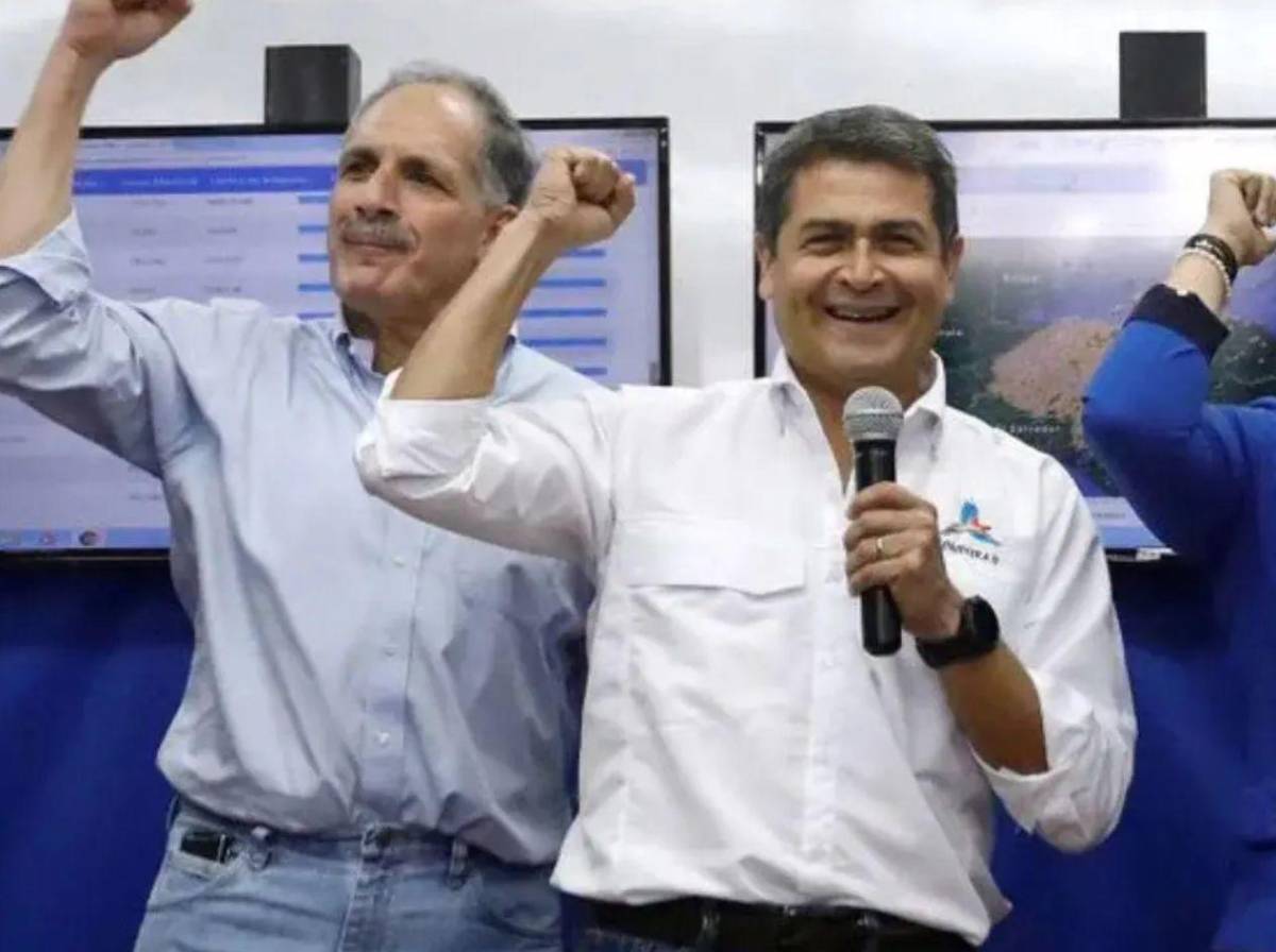 Juan Orlando Hernández sorprende con petición al presidente Nasry Asfura