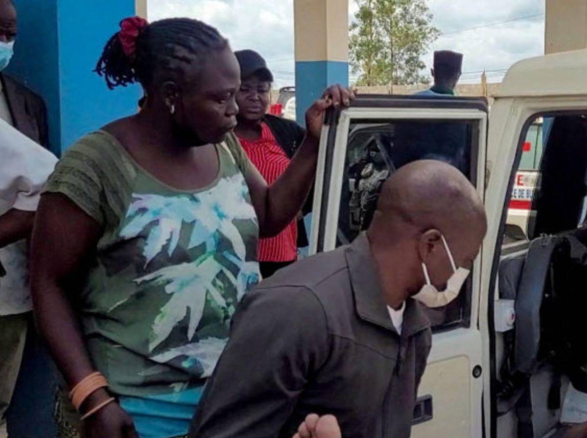 Van 88 muertos: brote letal de ébola obliga a la OMS a declarar emergencia internacional