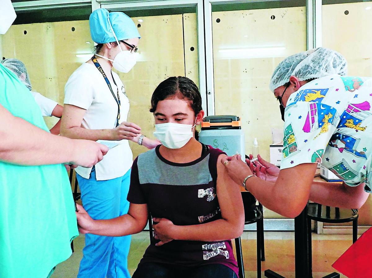 Salud acelera vacunación en Honduras por caducidad de lotes