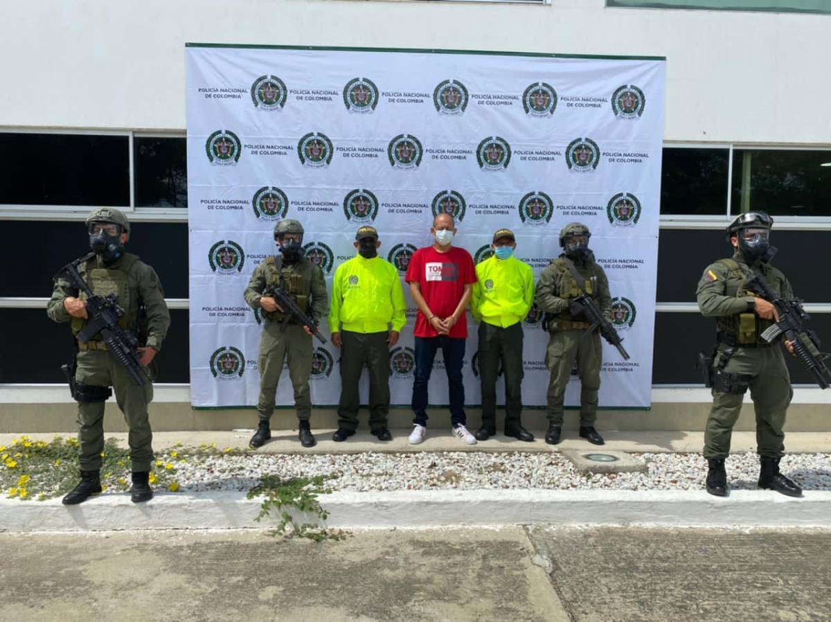 Extraditan a EEUU a capo que tenía restaurante VIP en la cárcel