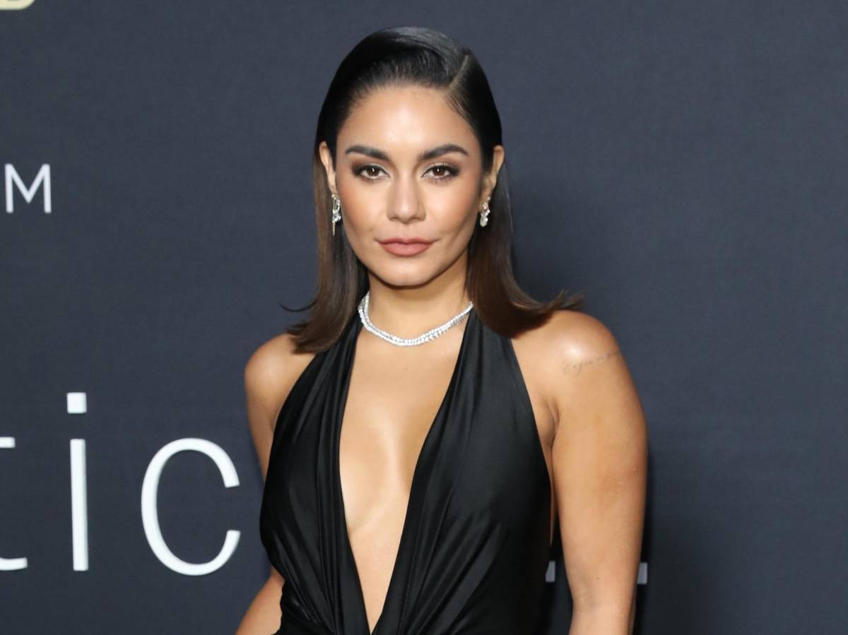 Vanessa Hudgens está ‘feliz y sana’ tras el nacimiento de su primer hijo