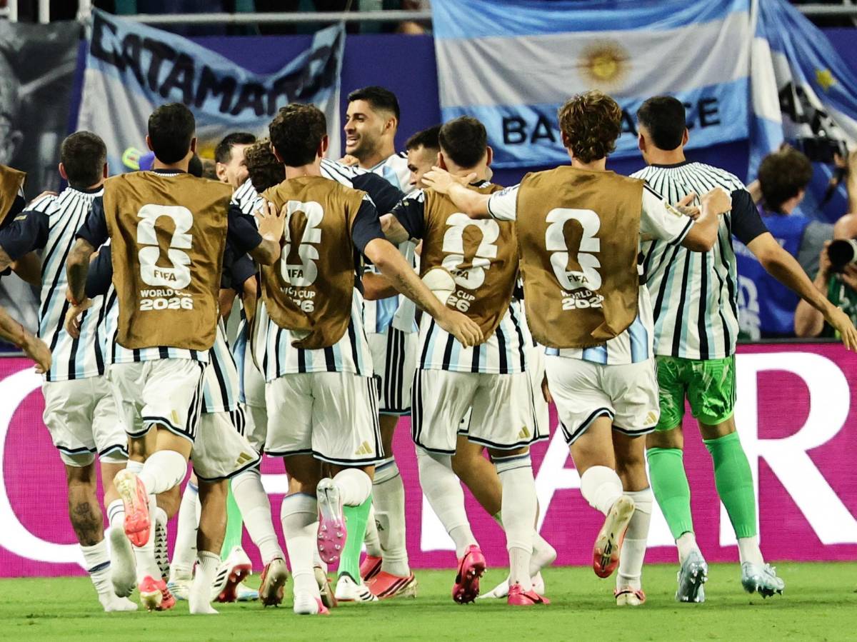 Argentina vs Cabo Verde: Messi rompió en llanto, pelea con compañero y lo que hizo con Vozinha