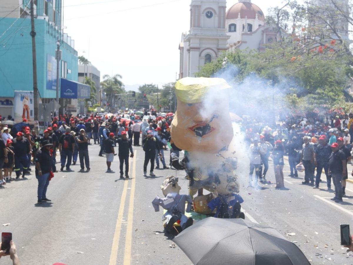 Obreros conmemoran el Día del Trabajador con movilización en San Pedro Sula