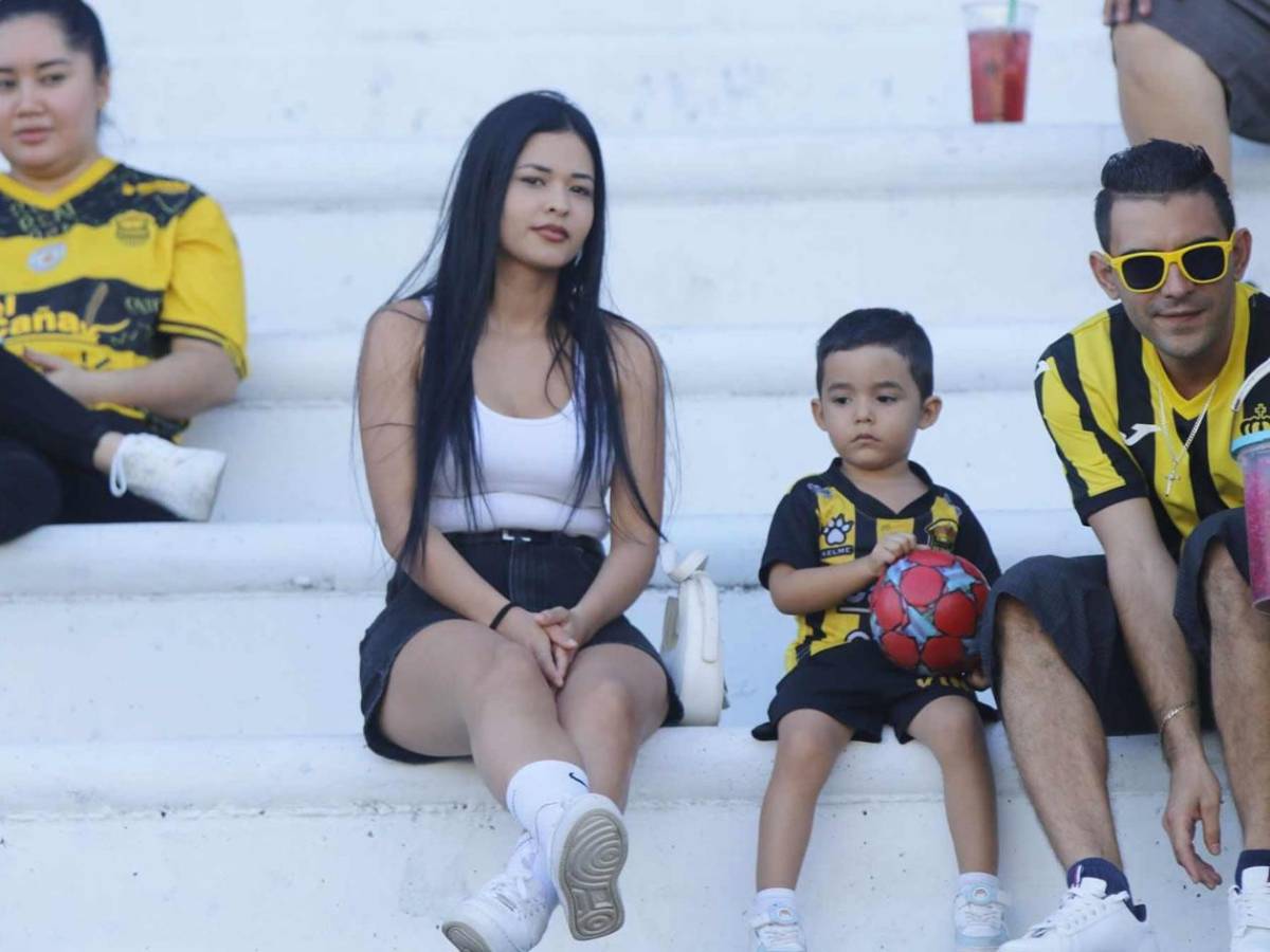 Las chicas del Clásico Marathón vs Real España y novia de jugador cautiva