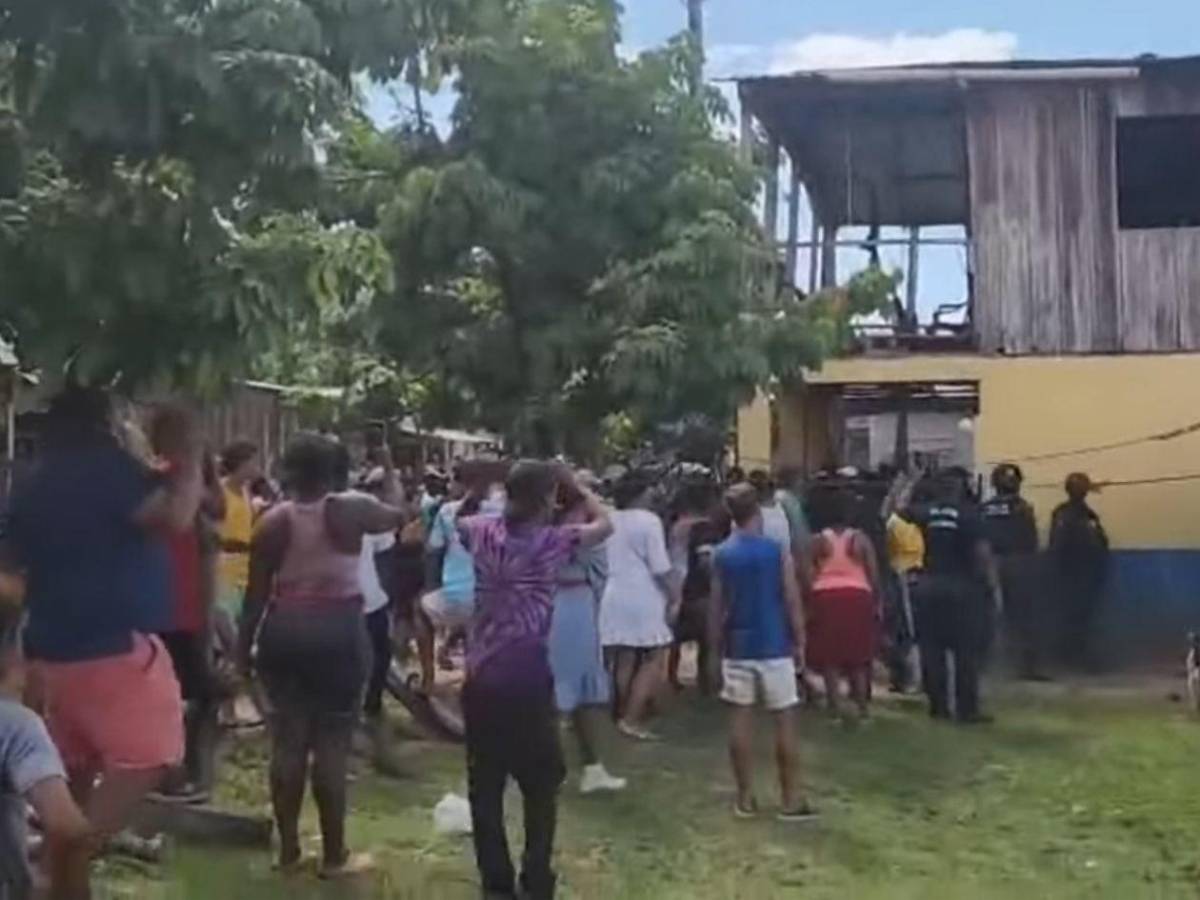 Acusado de matar a su esposa termina hospitalizado tras brutal agresión en Puerto Lempira