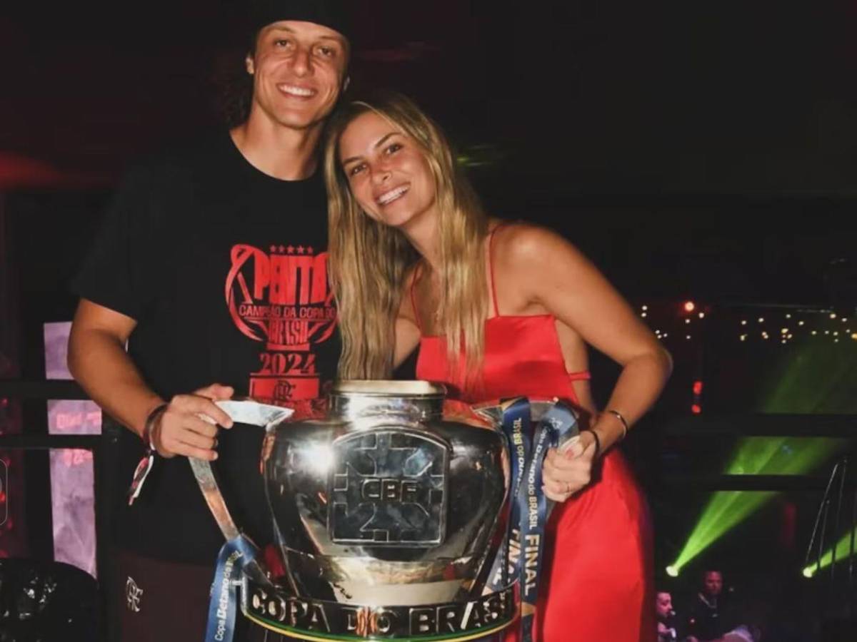David Luiz involucrado en escándalo con modelo brasileña