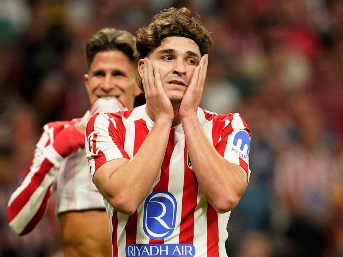 Atlético se harta y es letal: la burla al Barcelona por fichaje de Julián Álvarez