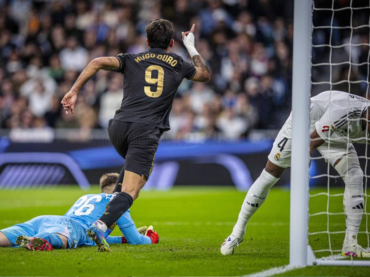 Real Madrid recibe 'regalo' arbitral, Vinicius señalado y enfado de Mbappé