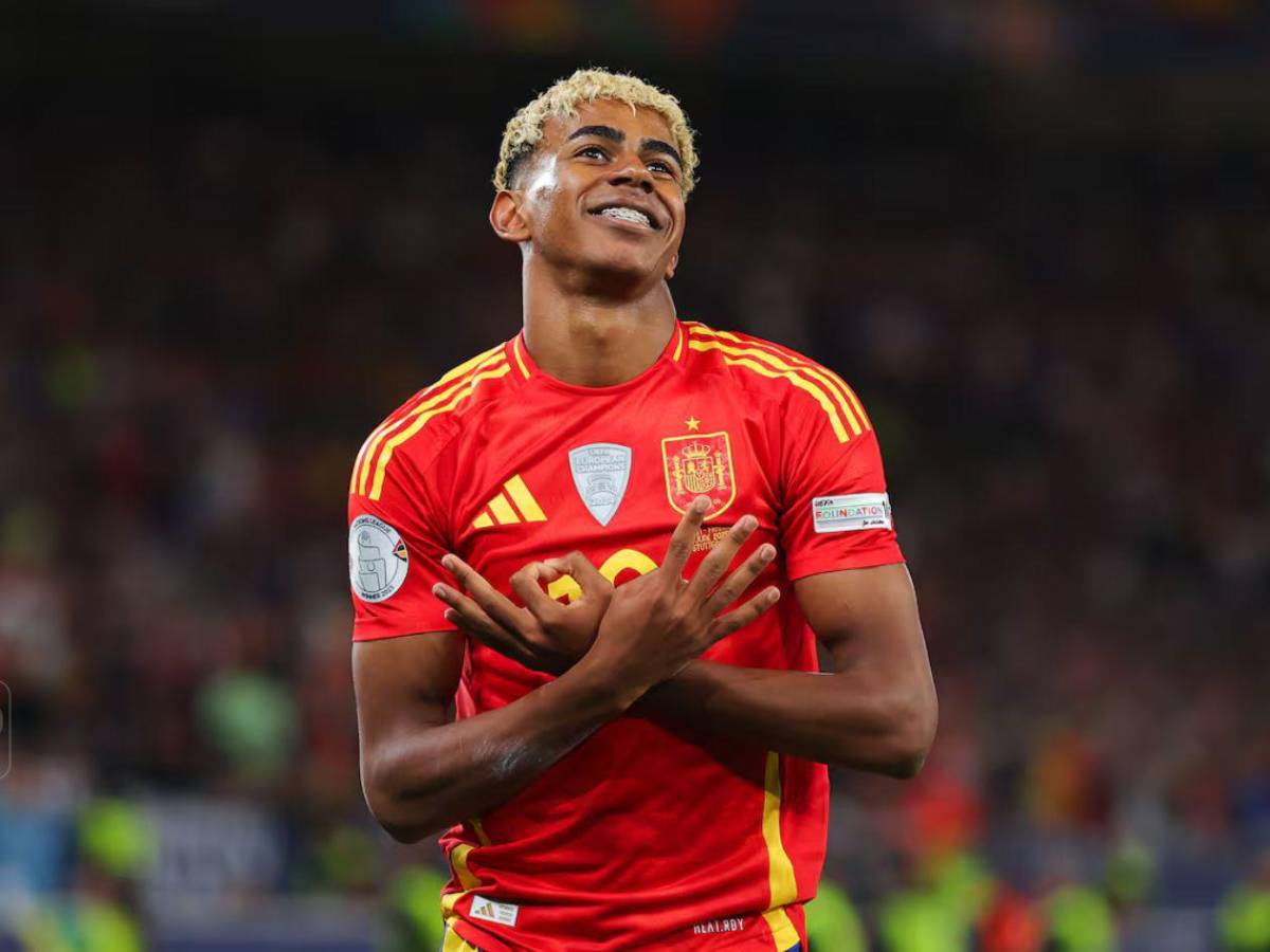 Luis de la Fuente y Marcelo Bielsa salen en defensa de Lamine Yamal